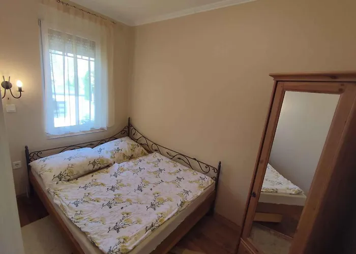 In - Balaton 19986 * Siófok