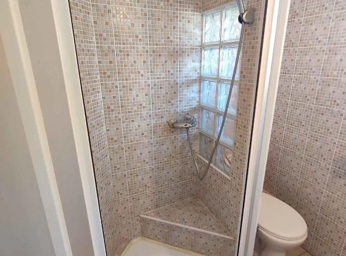 In - Balaton 19986 שיופוק